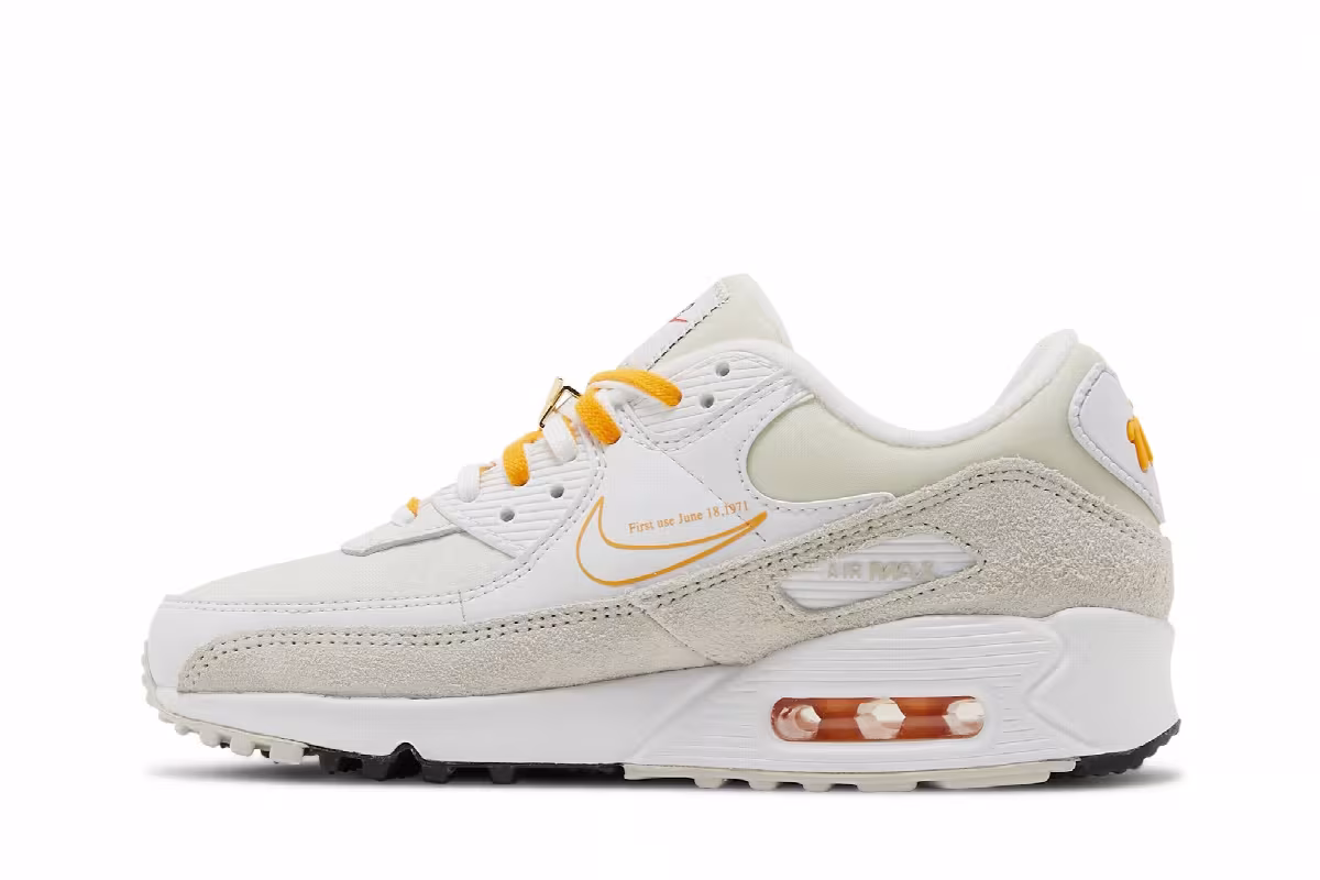 Nike Women's Air Max 90 SE First Use - White University Gold, view 4