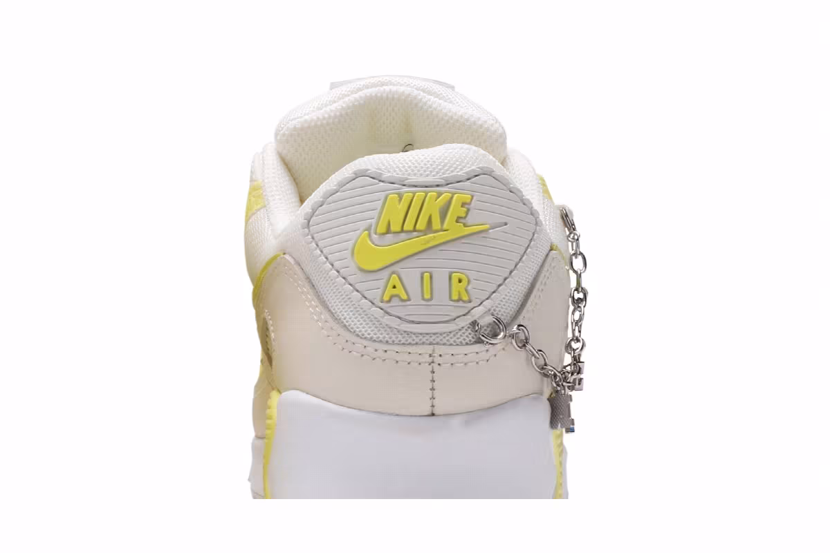 Nike Women's Air Max 90 SE Princess Charming, view 8