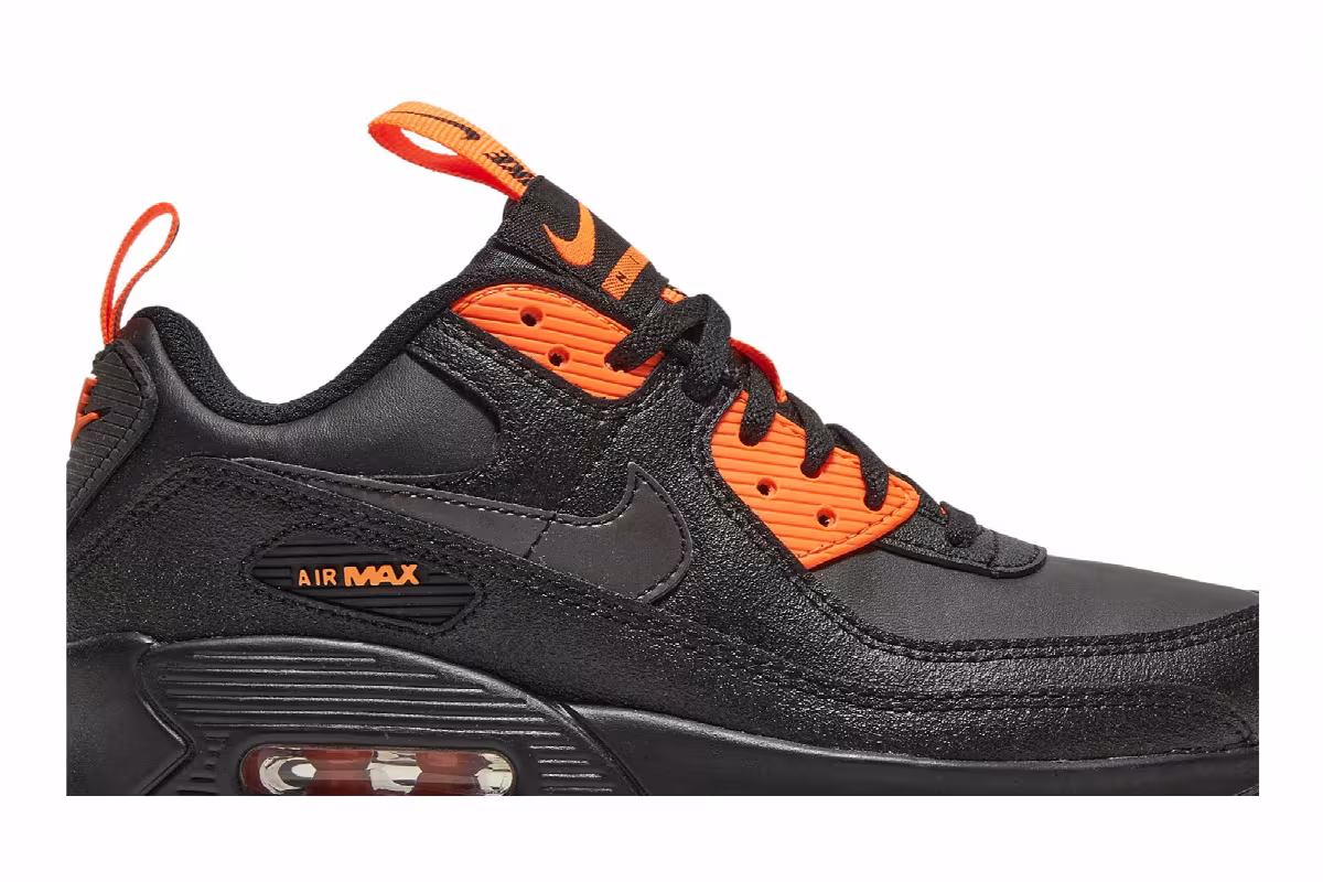 Nike Air Max 90 SE GS Black Total Orange, view 3