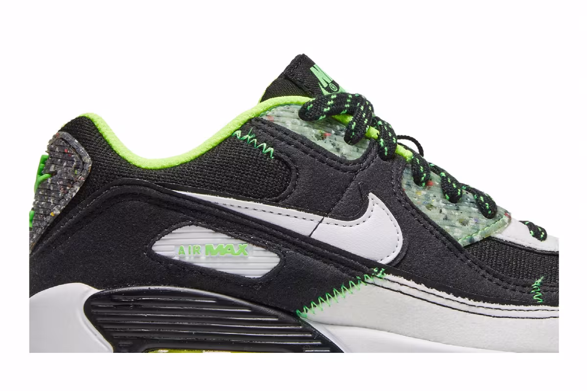 Nike Air Max 90 GS Exeter Edition, view 3