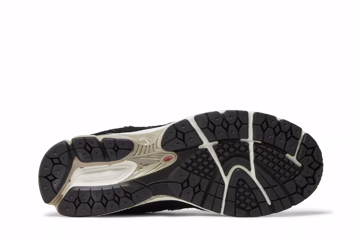 New Balance 2002R Protection Pack - Black Grey, view 5
