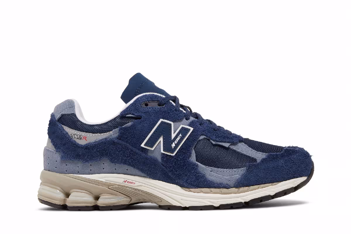 New Balance 2002R Protection Pack - Navy, view 2