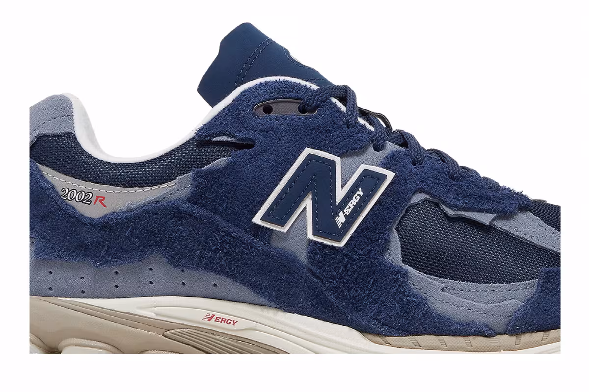 New Balance 2002R Protection Pack - Navy, view 3