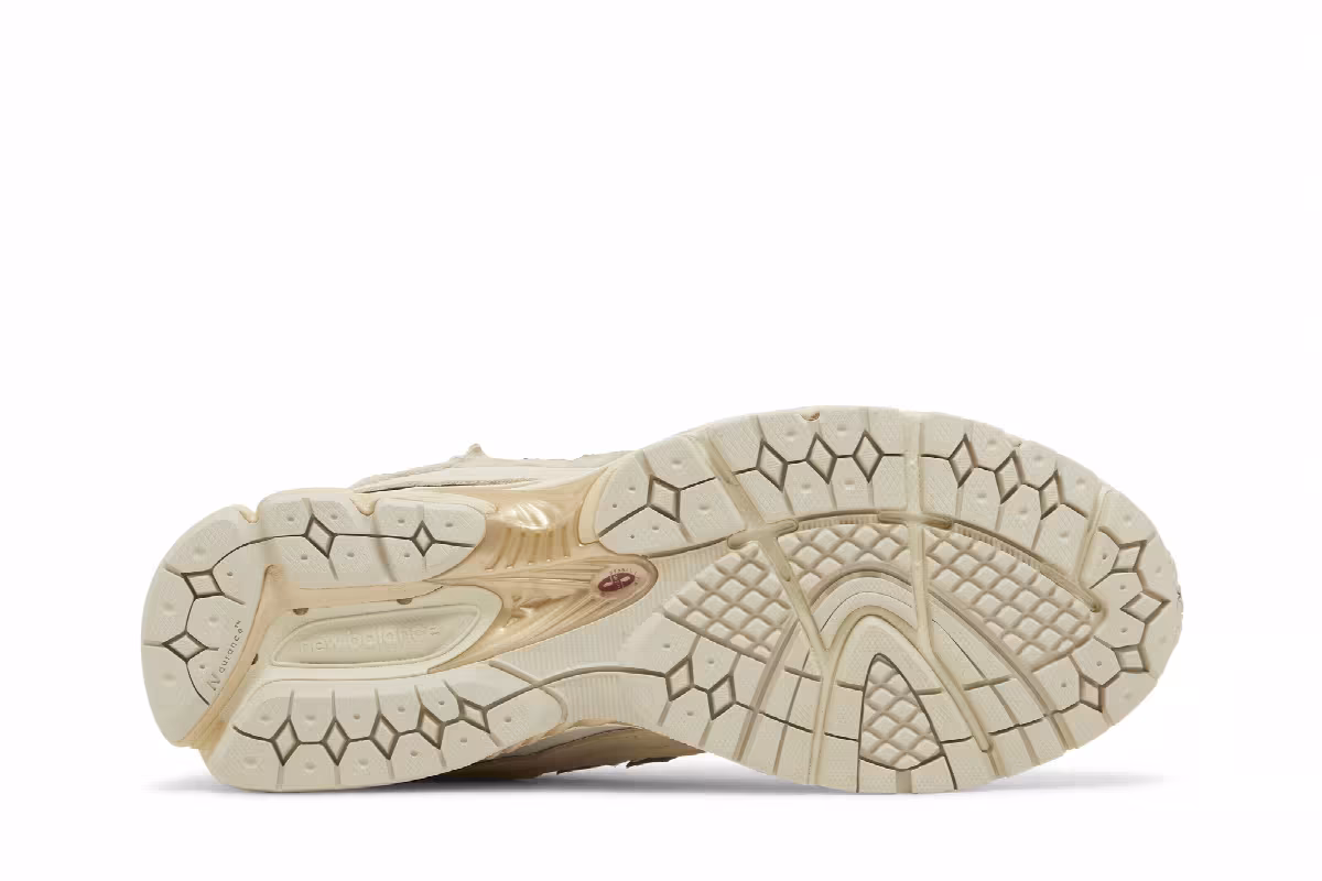 New Balance 2002R Protection Pack - Sandstone, view 5