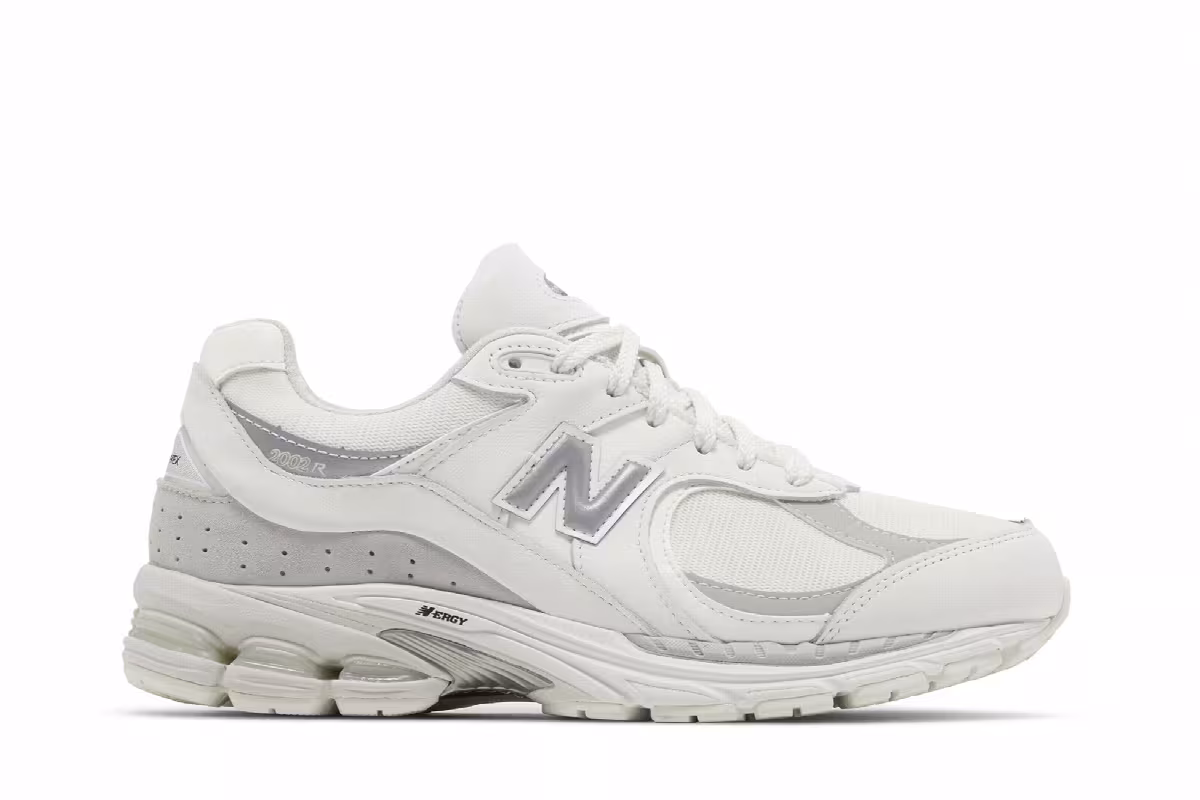 New Balance 2002R GORE-TEX White Brighton Grey, view 2