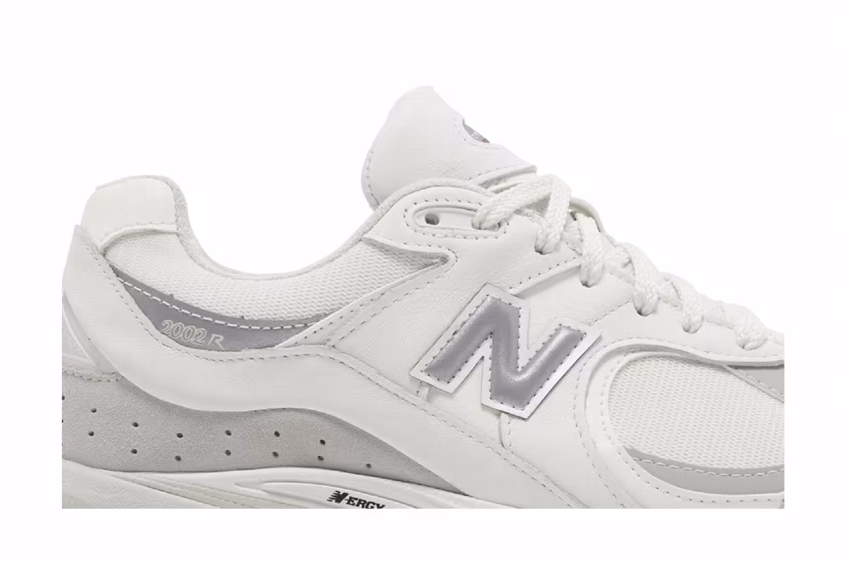 New Balance 2002R GORE-TEX White Brighton Grey, view 3