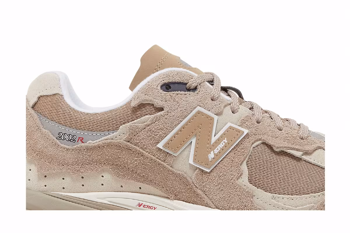 New Balance 2002R Protection Pack - Driftwood, view 3