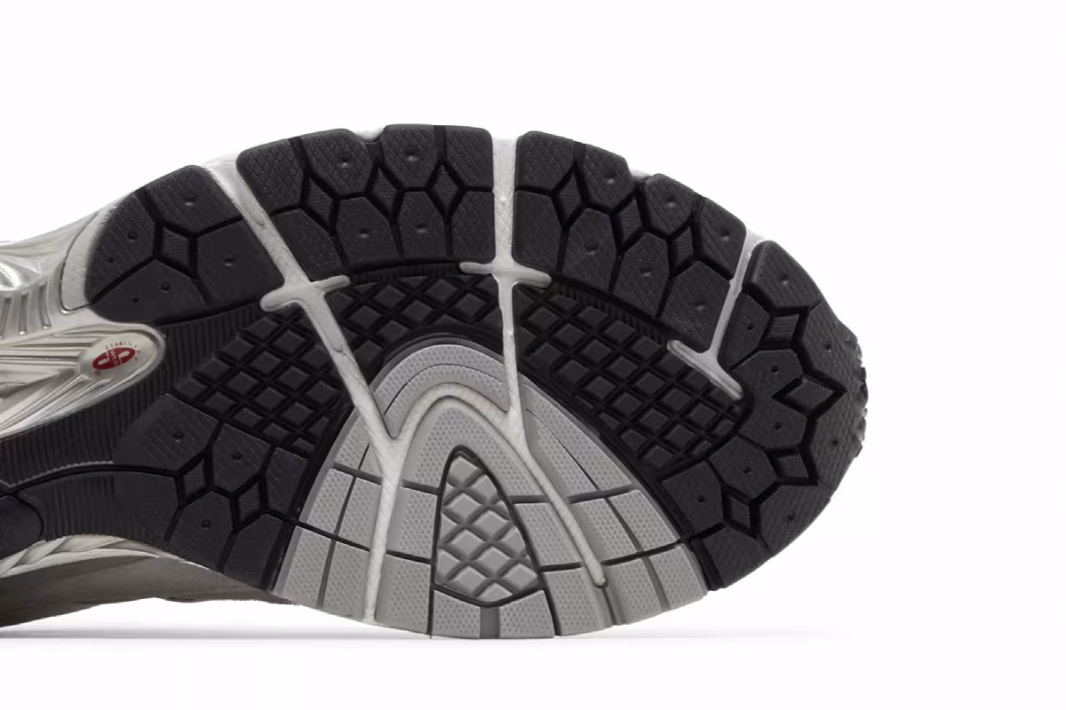 New Balance 2002R GORE-TEX Concrete, view 6