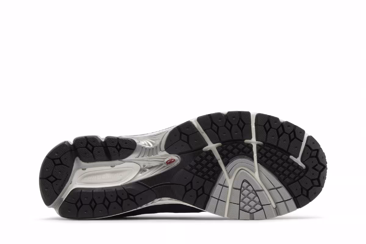 New Balance 2002R GORE-TEX Eclipse, view 5