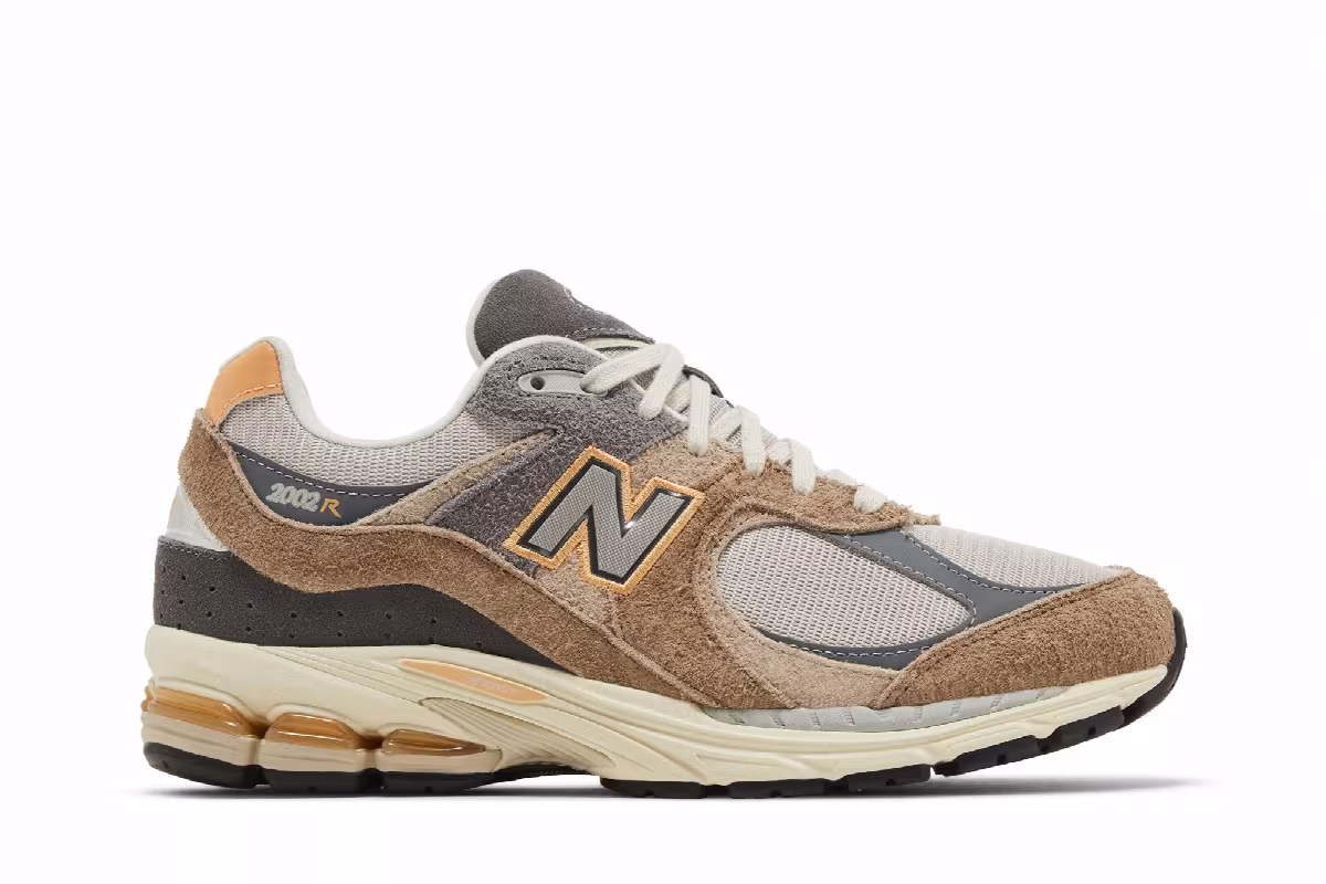New Balance 2002R Mushroom Hazy Peach, view 2