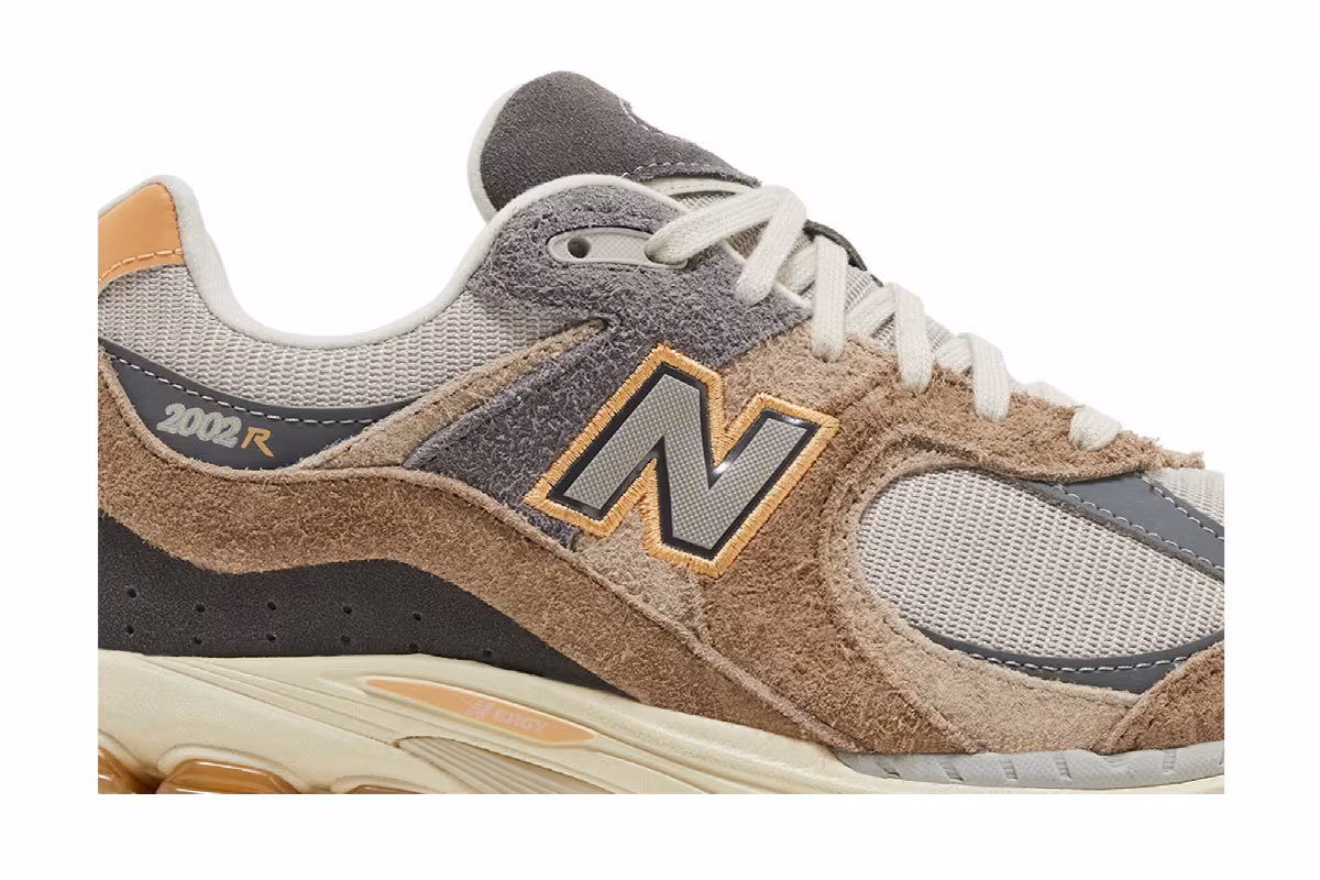 New Balance 2002R Mushroom Hazy Peach, view 3
