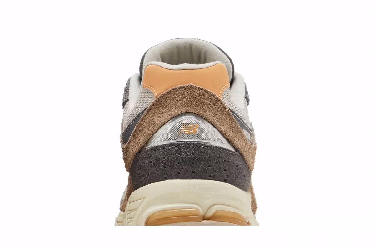 New Balance 2002R Mushroom Hazy Peach, view 8