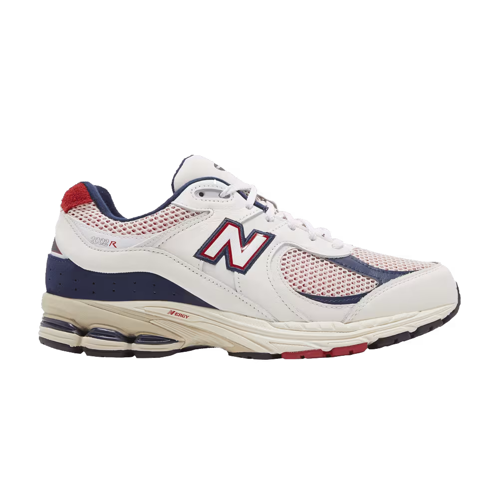 New Balance 2002R Pouch - Navy Red