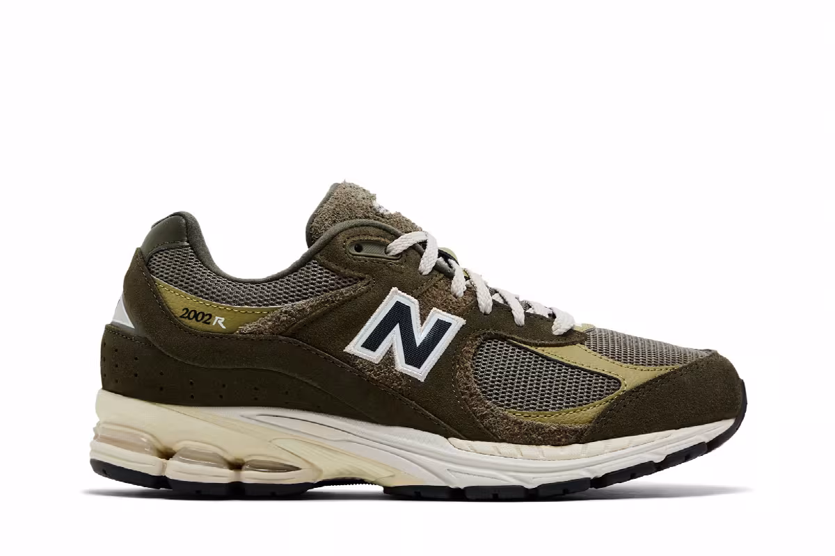 New Balance 2002R Dark Moss, view 2