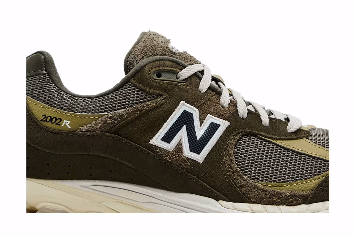 New Balance 2002R Dark Moss, view 3