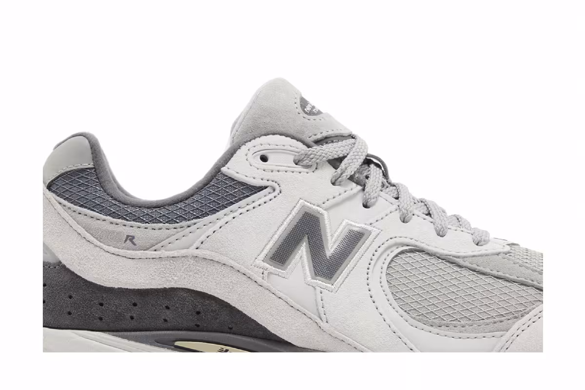 New Balance 2002R Raincloud Concrete, view 3