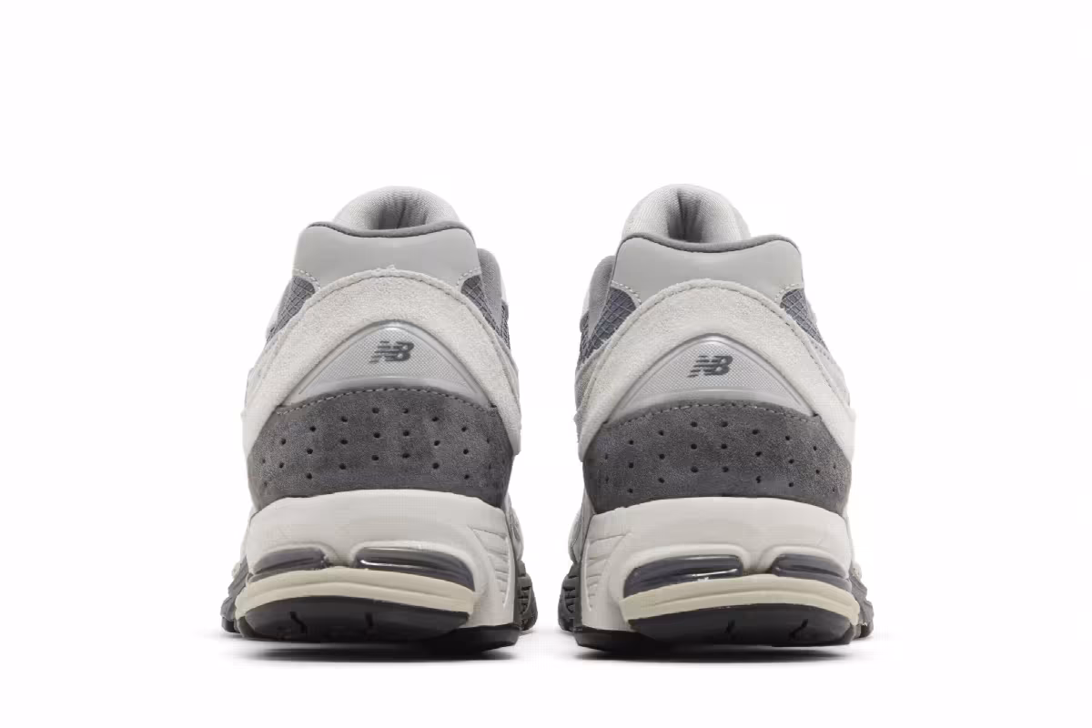 New Balance 2002R Raincloud Concrete, view 7