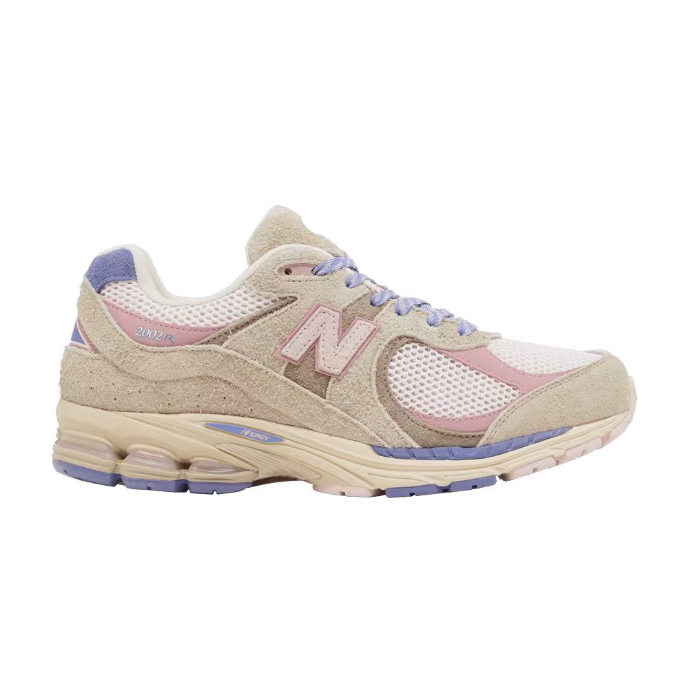 Hype DC x New Balance 2002R Native Dynamics