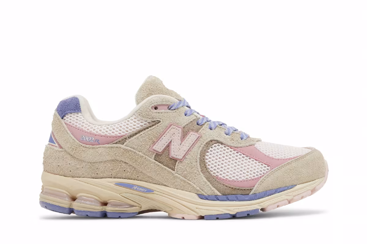 Hype DC x New Balance 2002R Native Dynamics, view 2