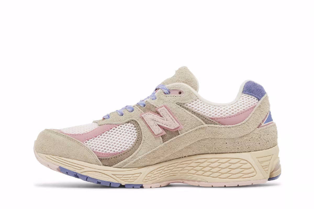 Hype DC x New Balance 2002R Native Dynamics, view 4