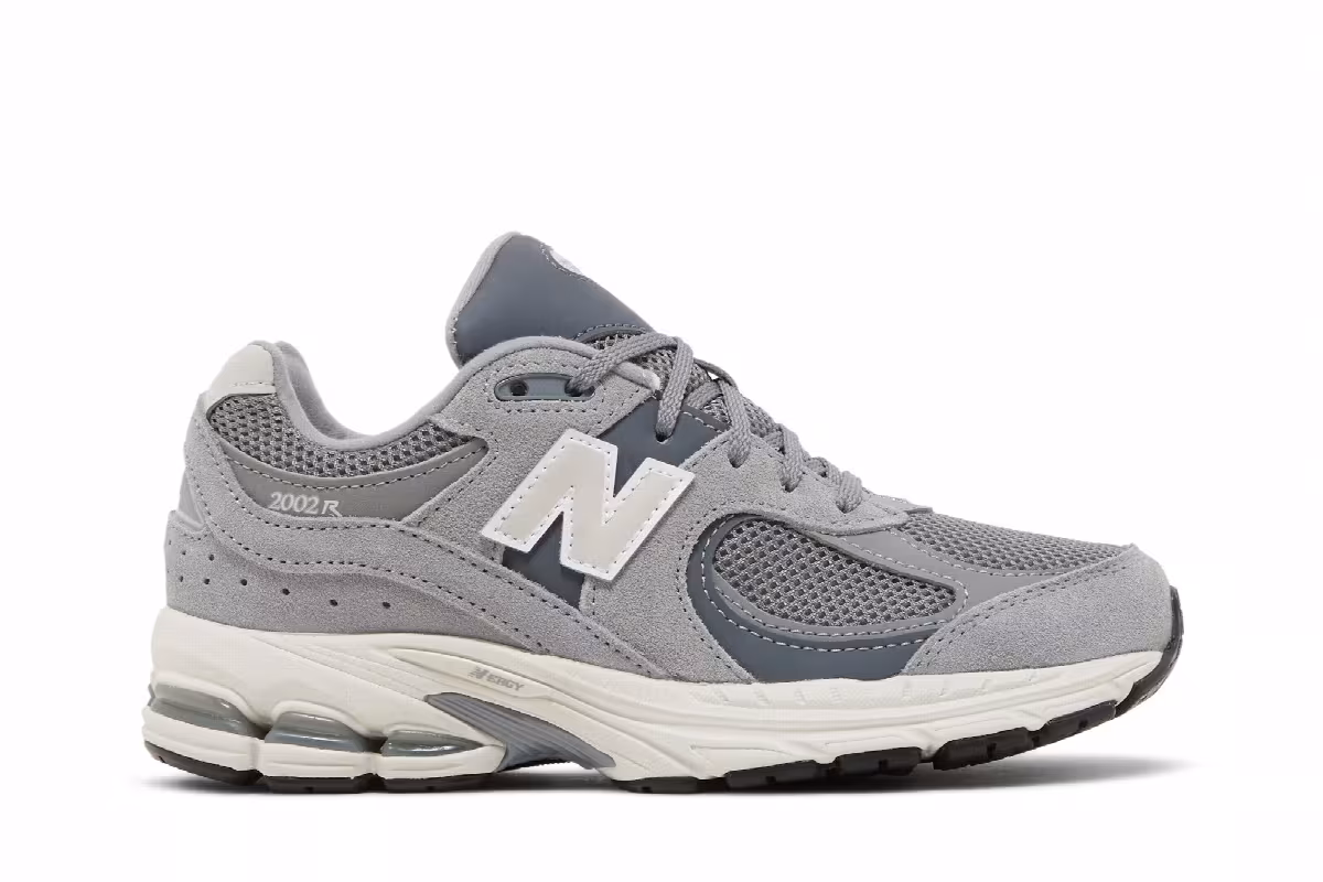 New Balance 2002R Big Kid Steel Lead, view 2