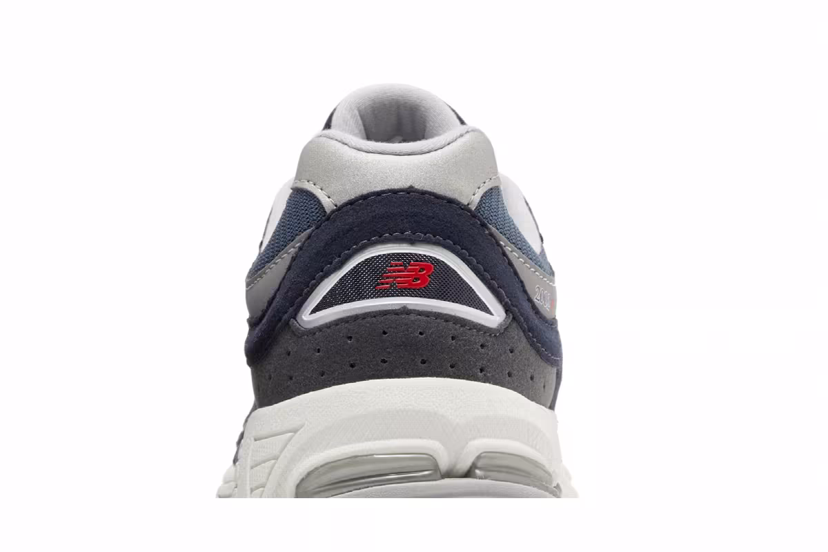 New Balance 2002R Big Kid Eclipse Silver Metallic, view 8