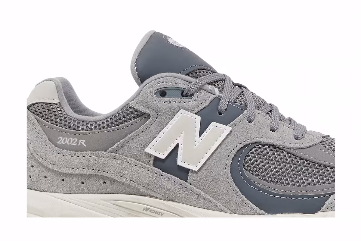 New Balance 2002R Big Kid Wide Steel Lead, view 3