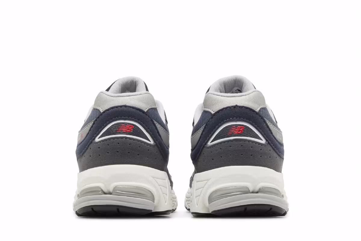 New Balance 2002R Big Kid Wide Eclipse Silver Metallic, view 7