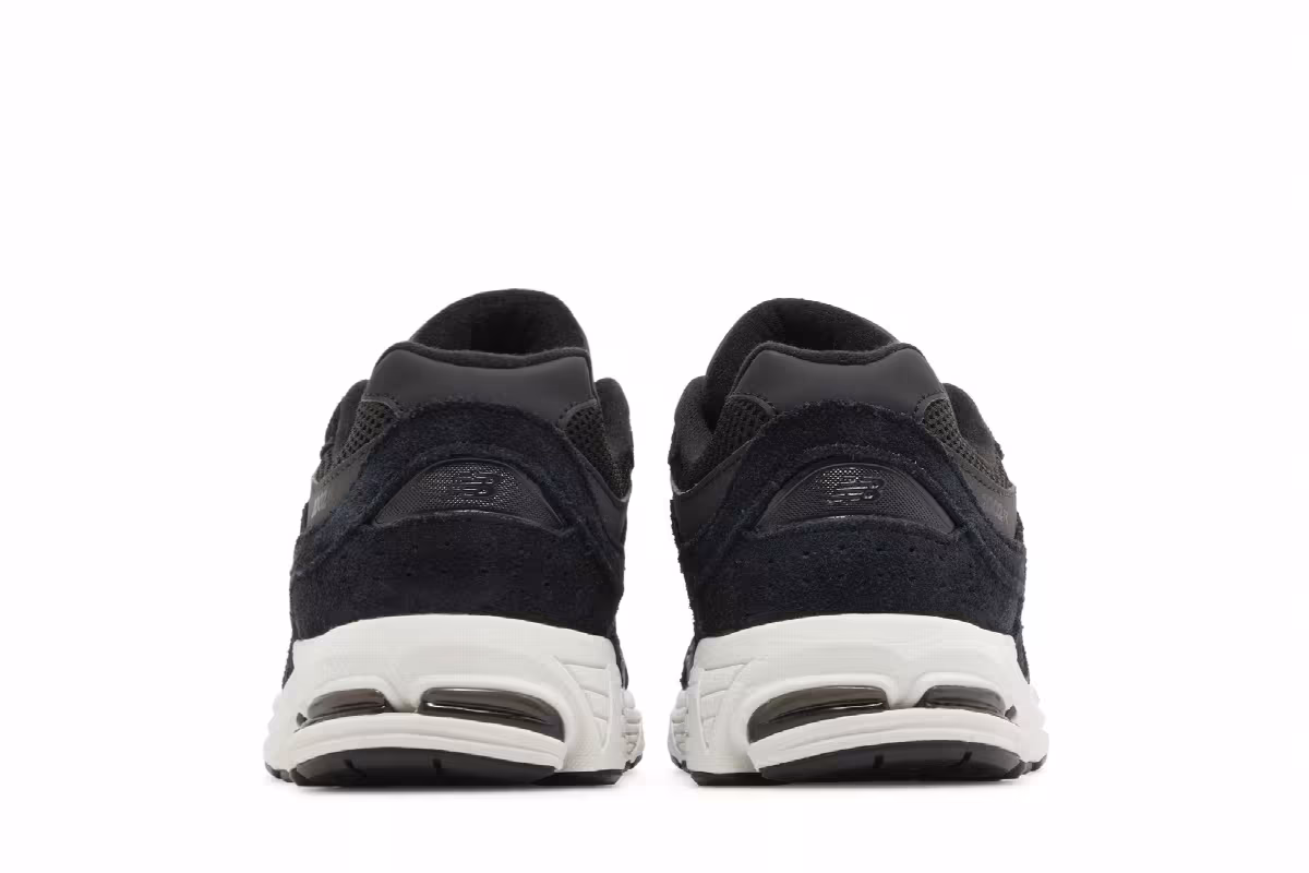 New Balance 2002R Big Kid Wide Black Phantom, view 7