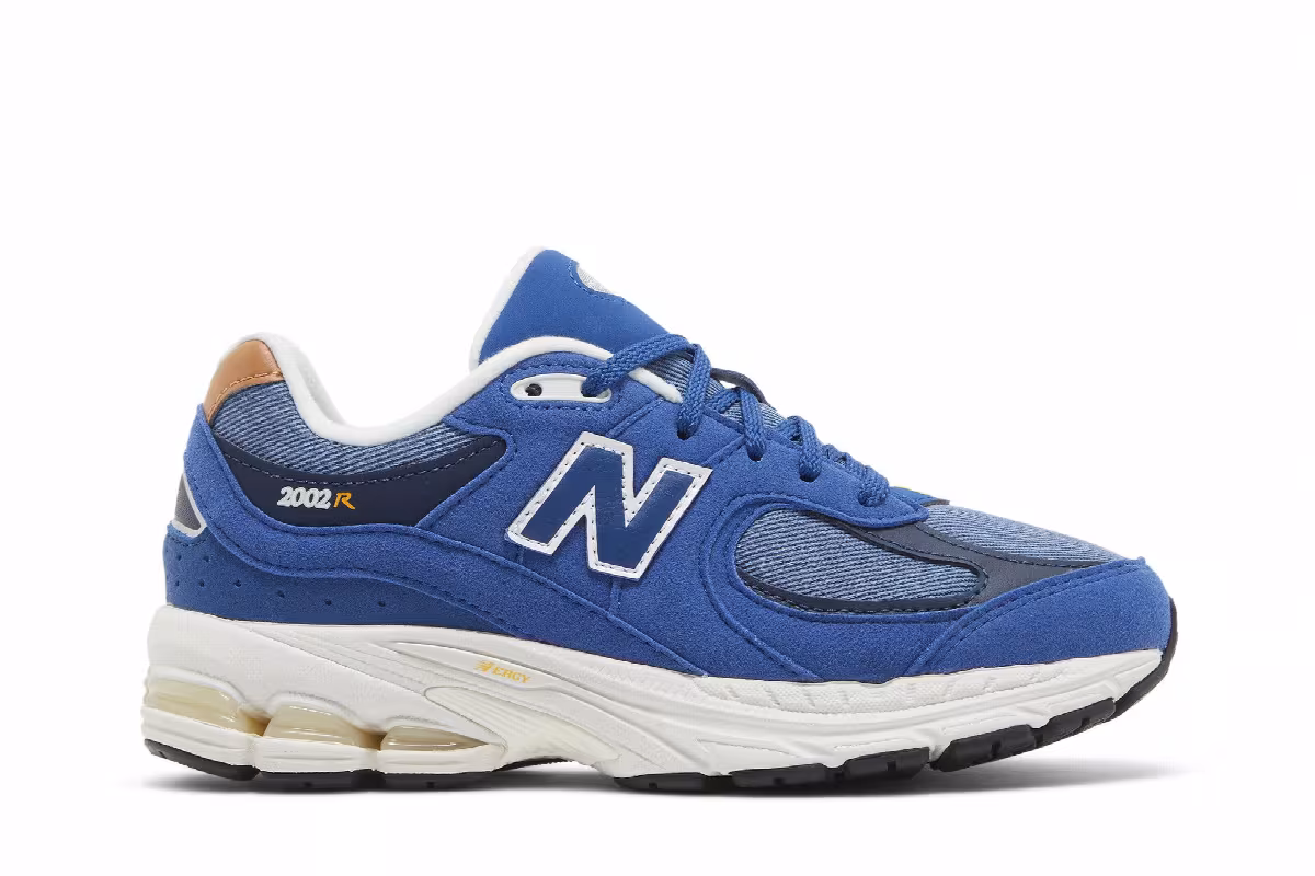 New Balance 2002R Big Kid Wide Blue Navy, view 2