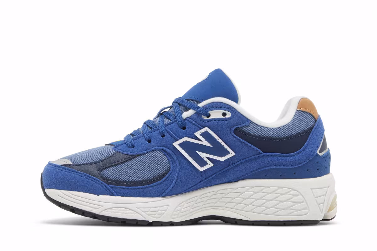 New Balance 2002R Big Kid Wide Blue Navy, view 4