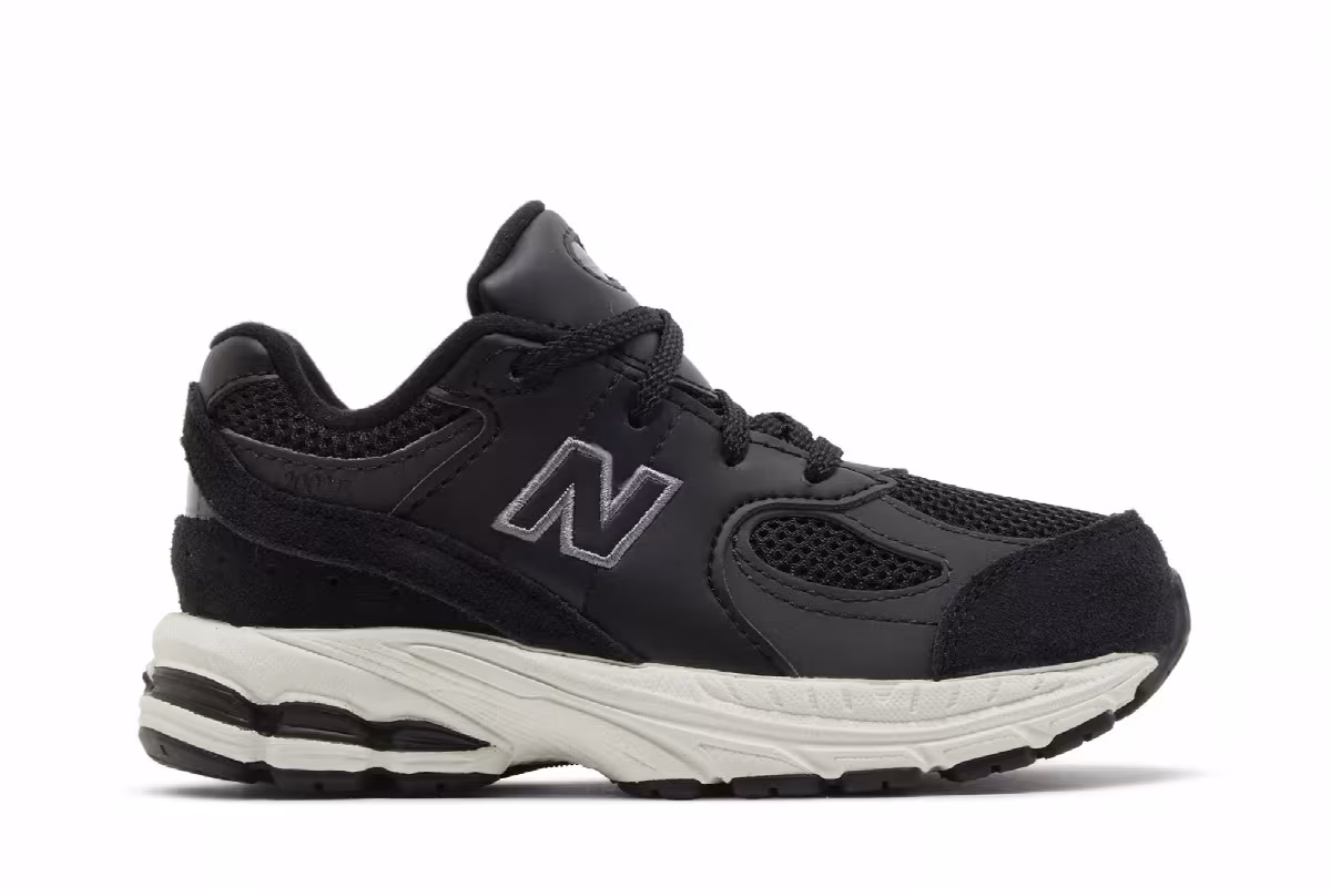 New Balance 2002R Toddler Black Phantom, view 2