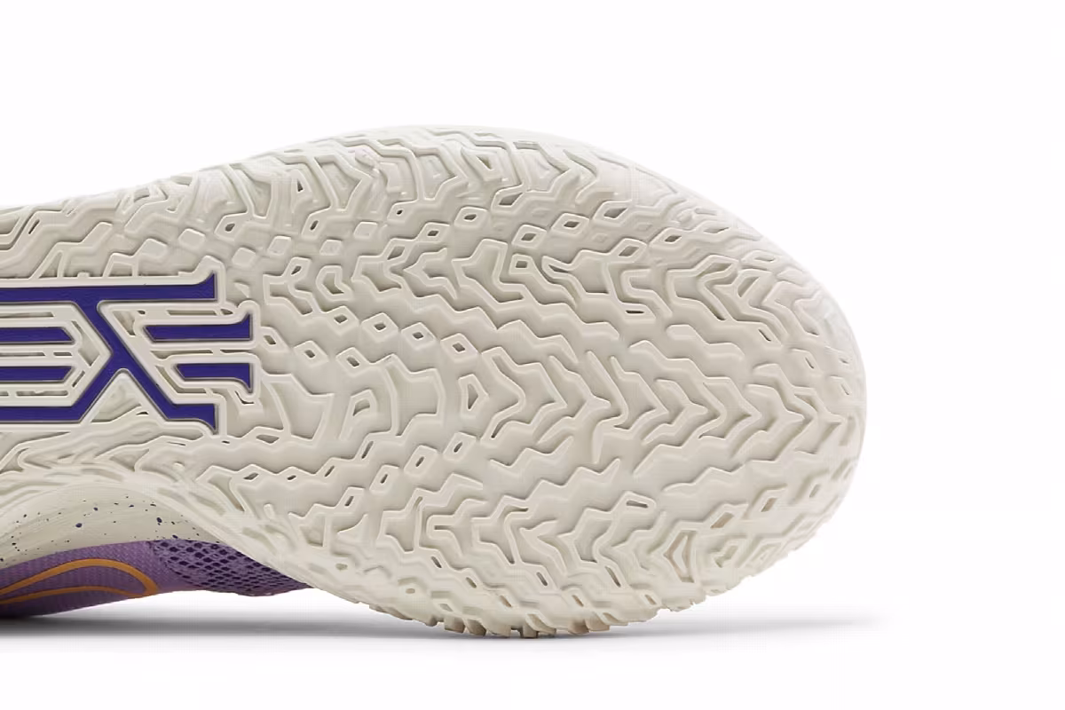 Nike Kyrie 7 Daughters, view 6