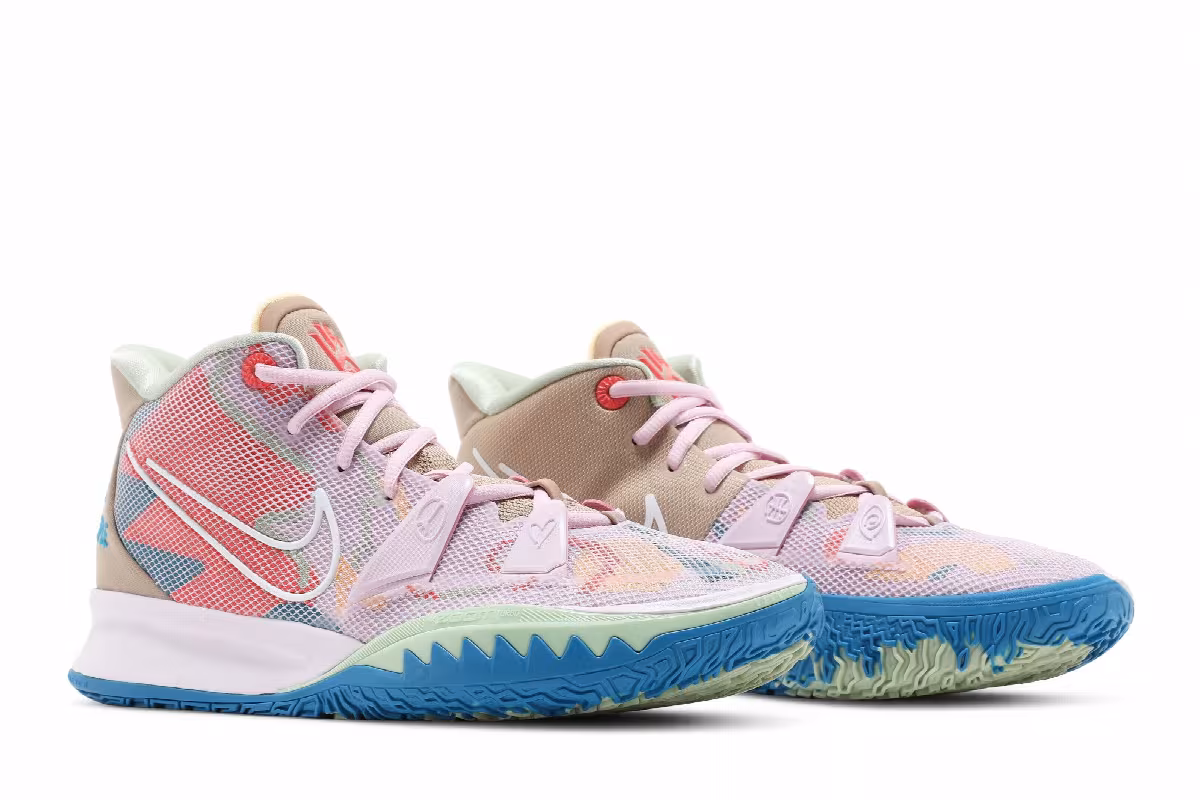 Nike Kyrie 7 1 World 1 People - Regal Pink, view 9