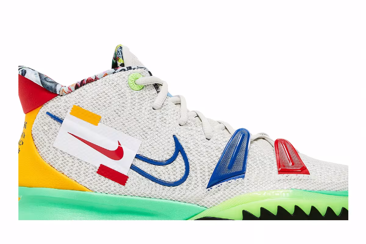 Nike Kyrie 7 Visions, view 3