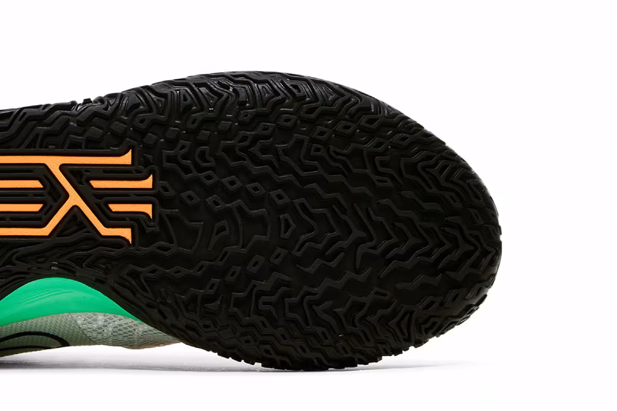 Nike Kyrie 7 Visions, view 6