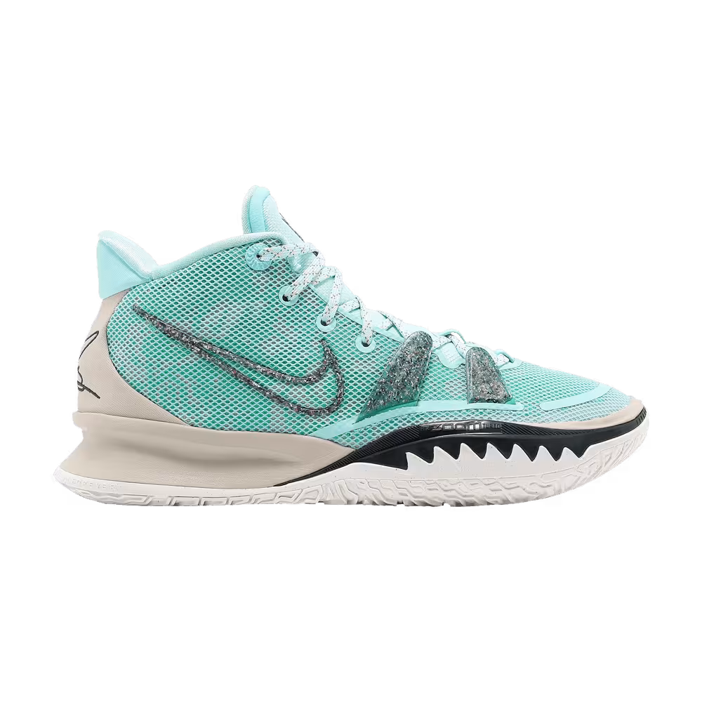 Nike Kyrie 7 Copa