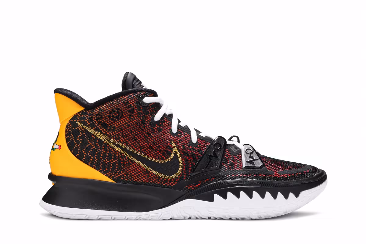 Nike Kyrie 7 Roswell Rayguns, view 2