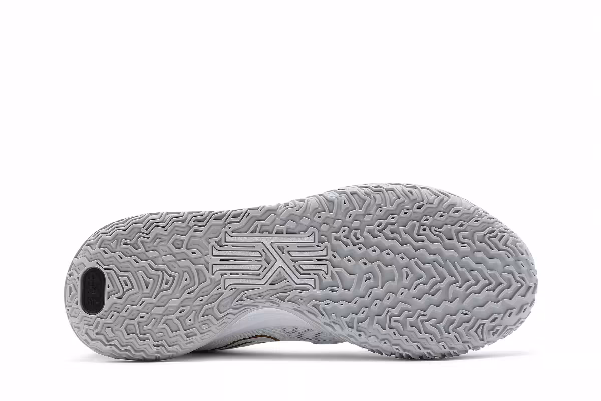 Nike Kyrie 7 Rings, view 5