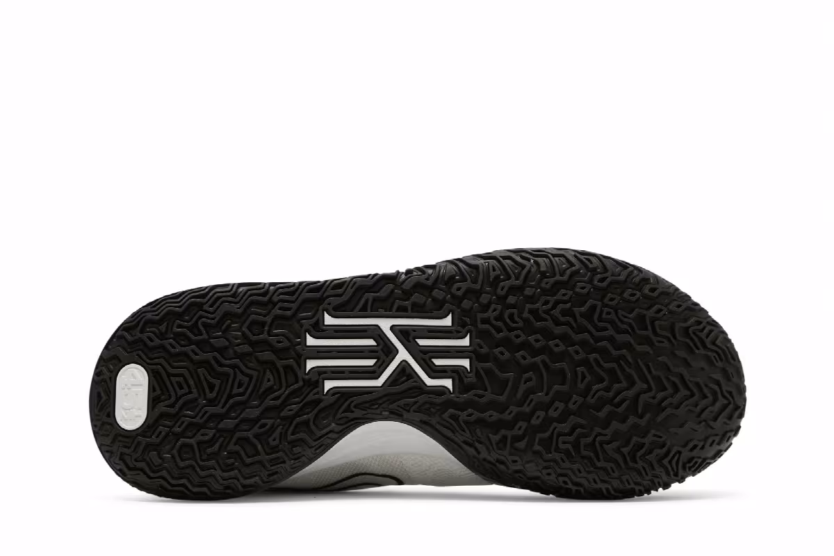 Nike Kyrie 7 TB White, view 5