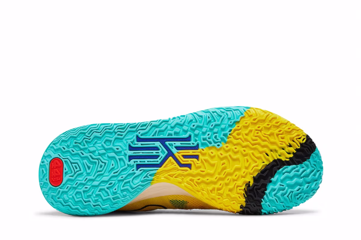Nike Kyrie 7 EP 1 World 1 People, view 5