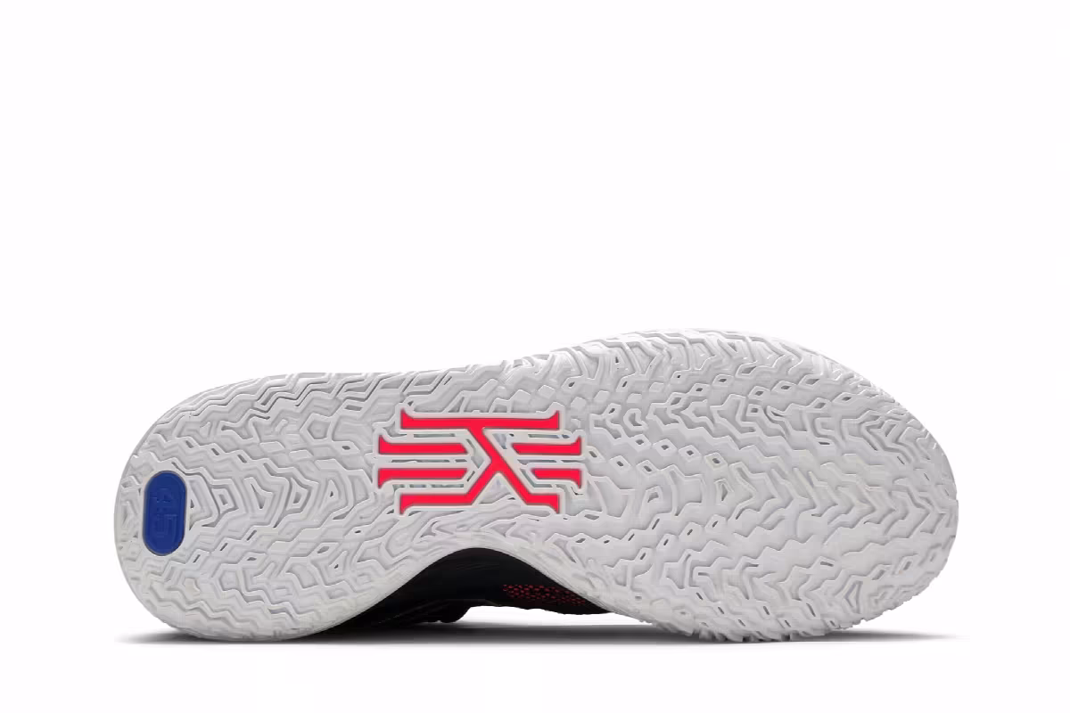 Nike Kyrie 7 Chinese New Year, view 5
