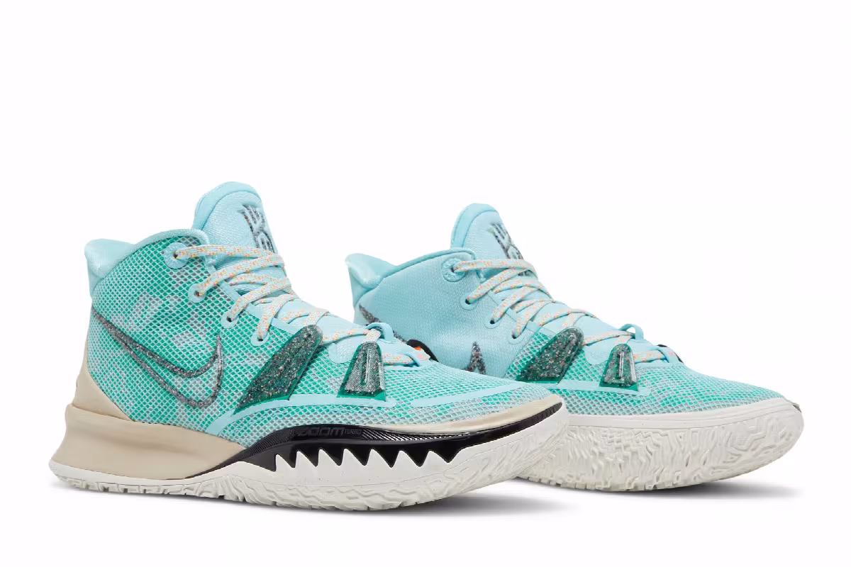 Nike Kyrie 7 EP Copa, view 9