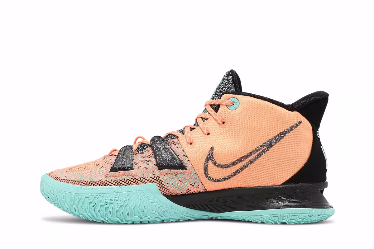 Nike Kyrie 7 Play for the Future, view 4
