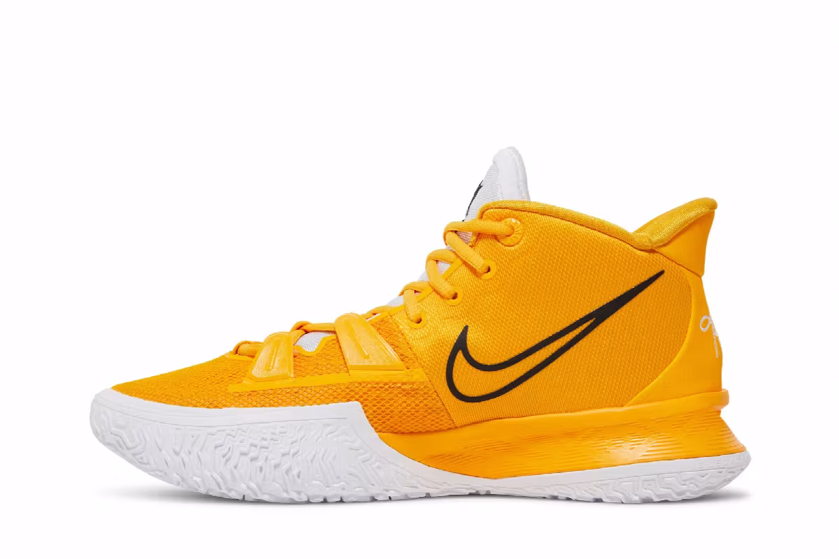 Nike Kyrie 7 TB University Gold, view 4