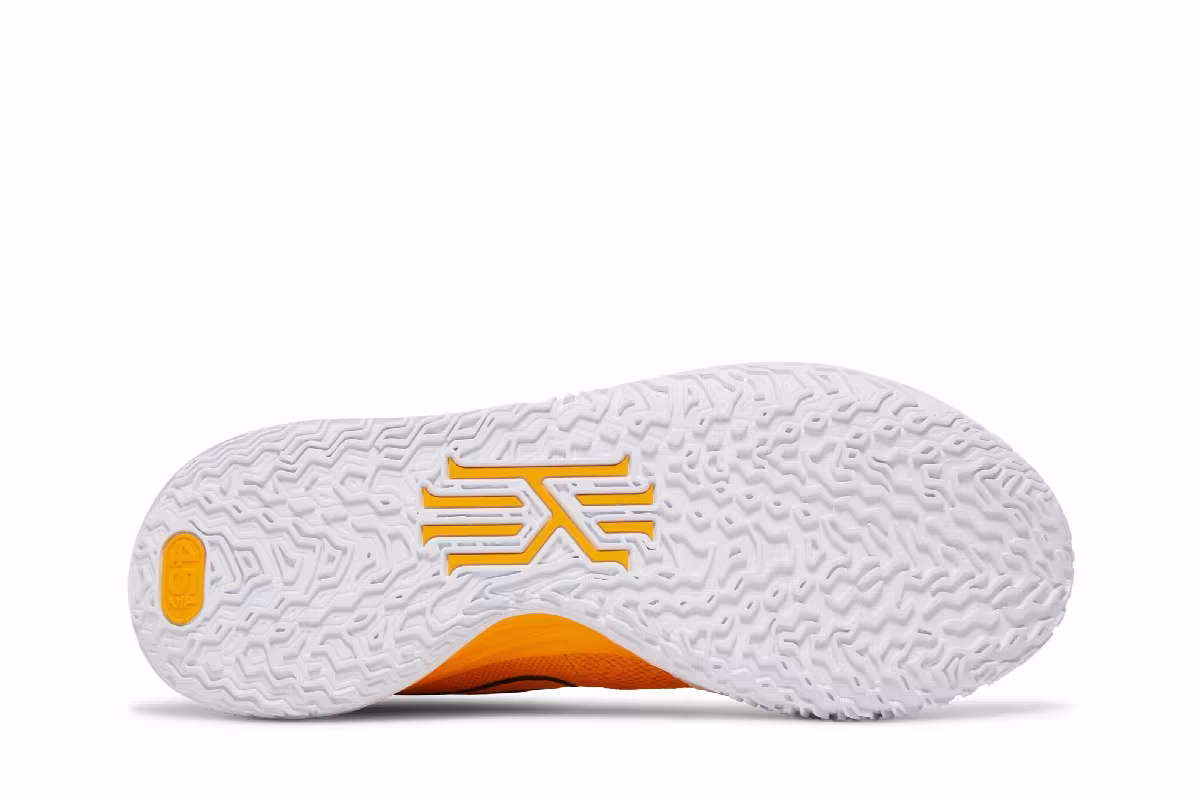 Nike Kyrie 7 TB University Gold, view 5