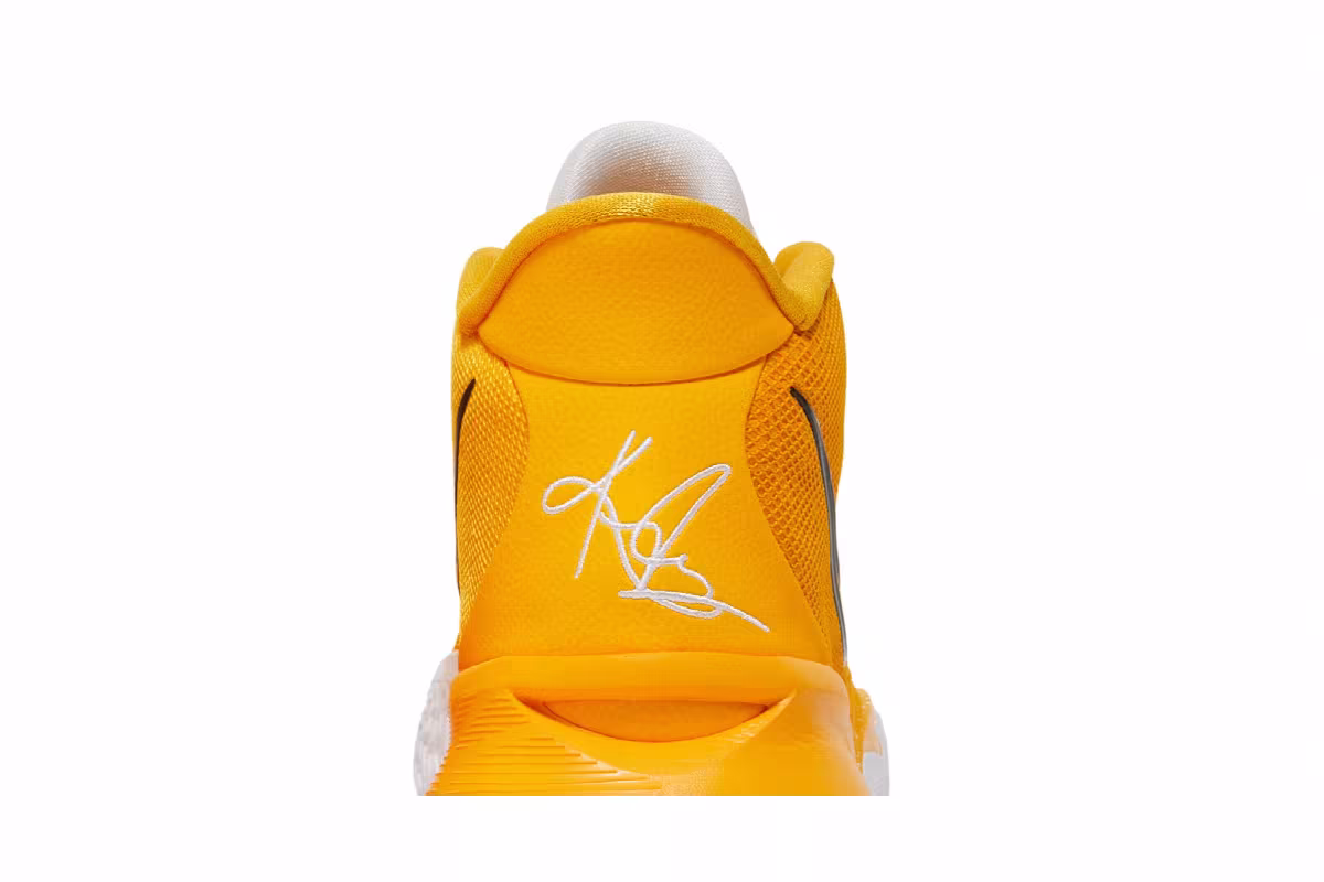 Nike Kyrie 7 TB University Gold, view 8
