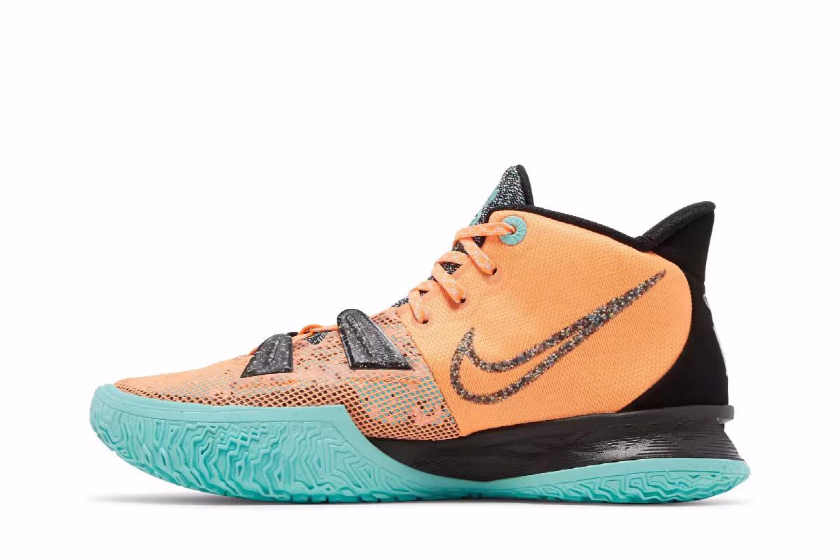 Nike Kyrie 7 EP Play for the Future, view 4