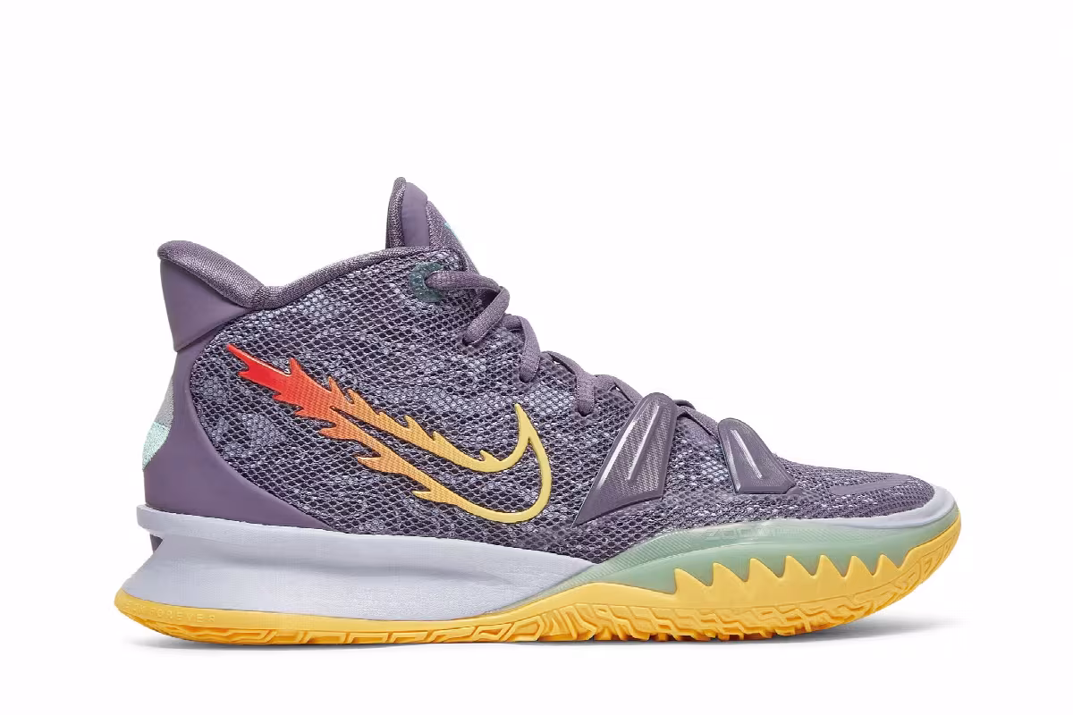 Nike Kyrie 7 Daybreak, view 2
