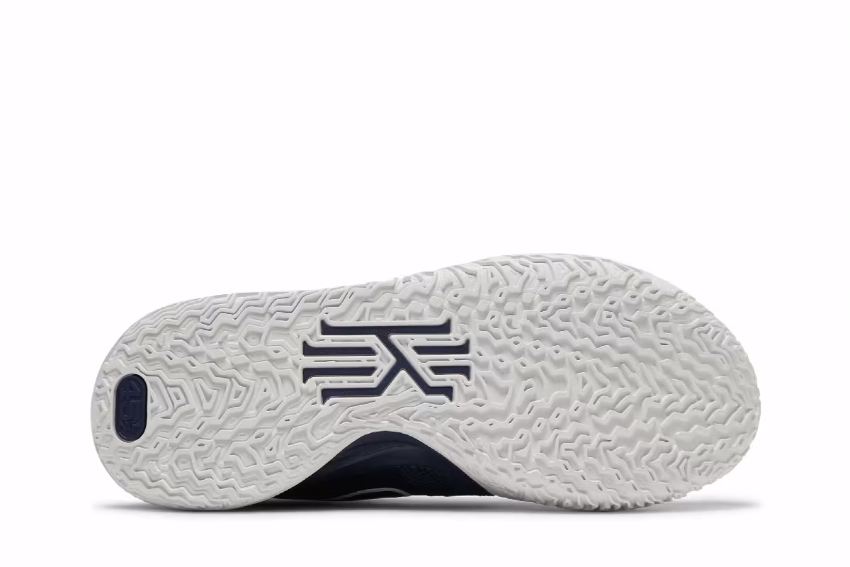 Nike Kyrie 7 TB Midnight Navy, view 5